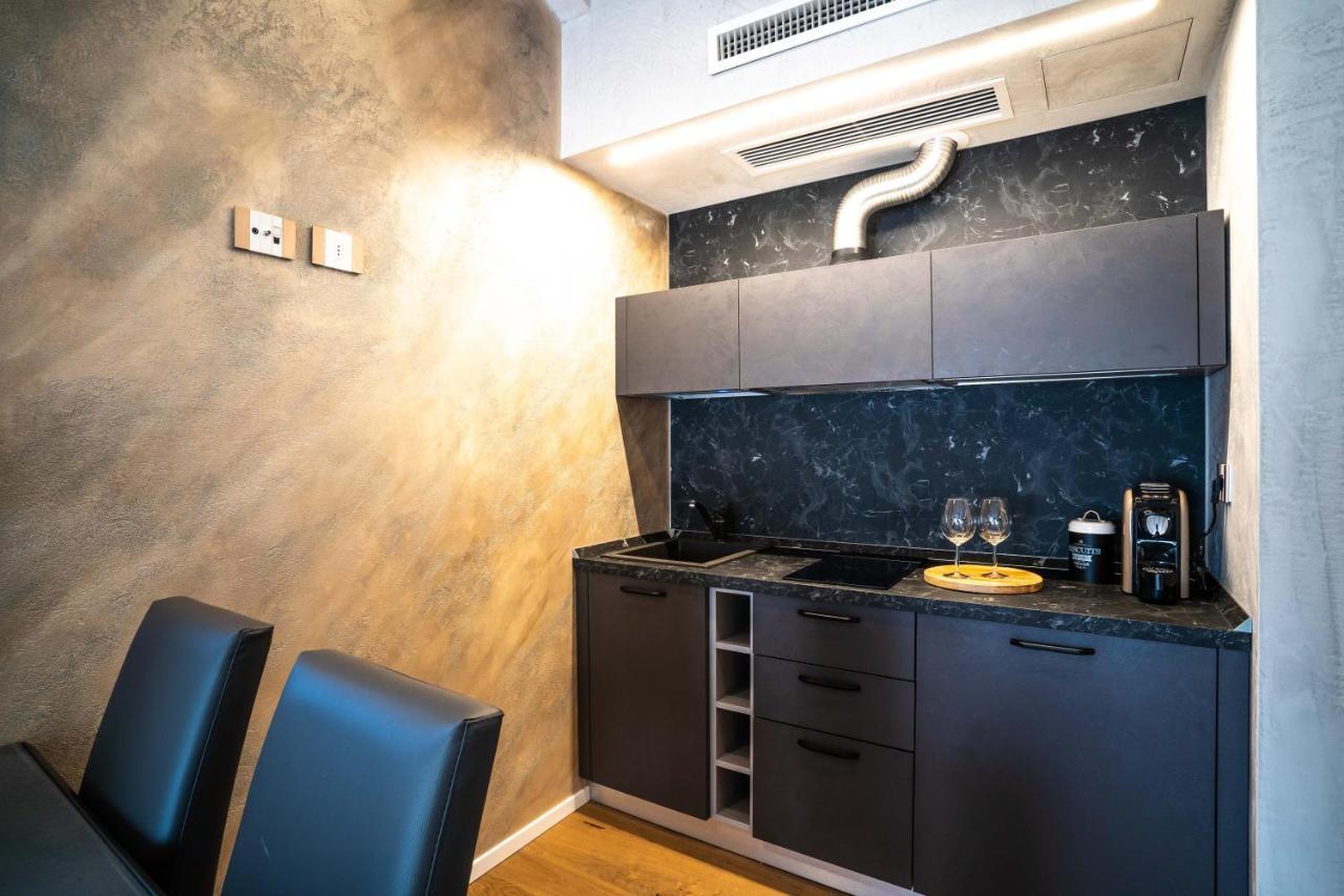 Loft Roby Lägenhet Peschiera del Garda Exteriör bild