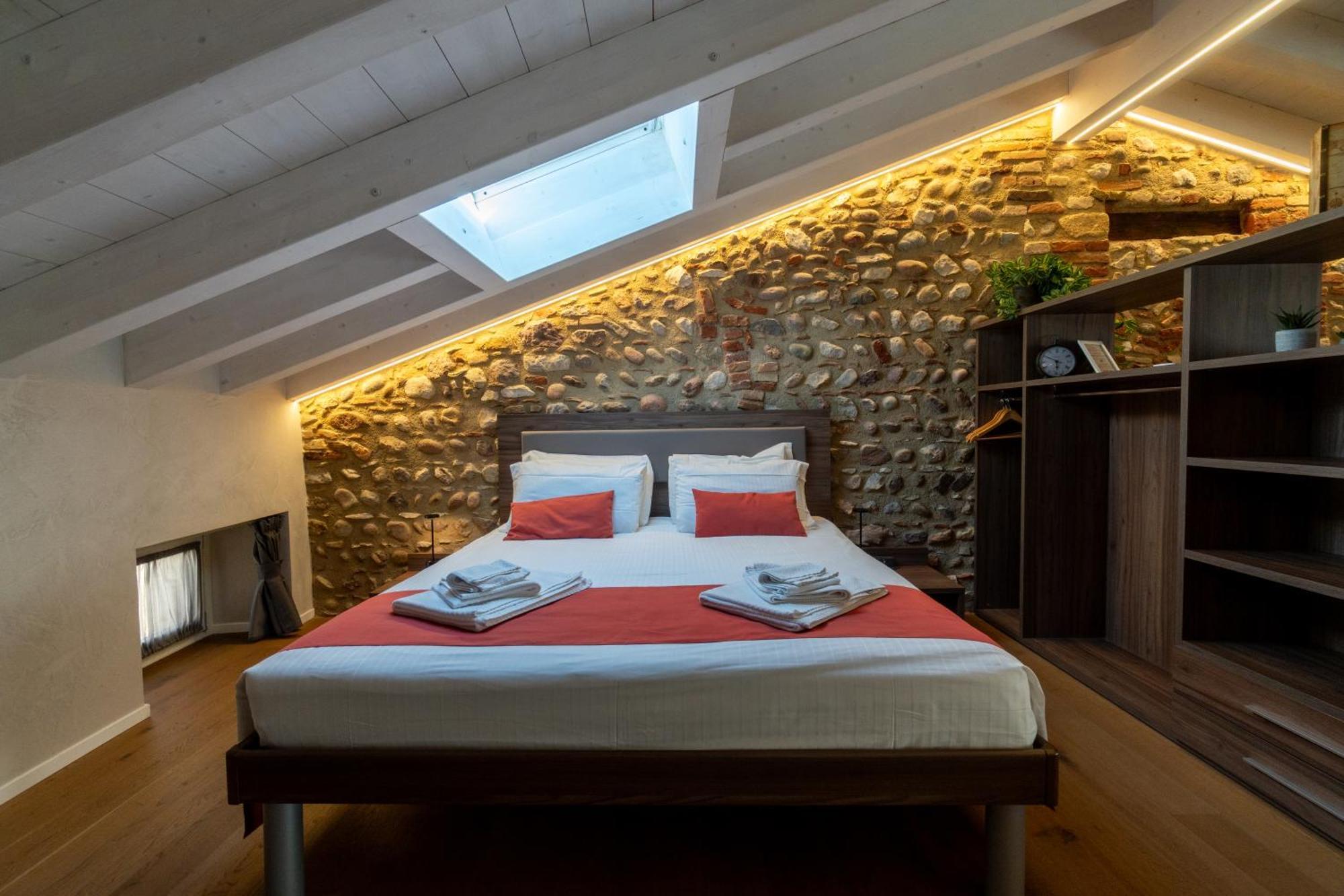 Loft Roby Lägenhet Peschiera del Garda Exteriör bild