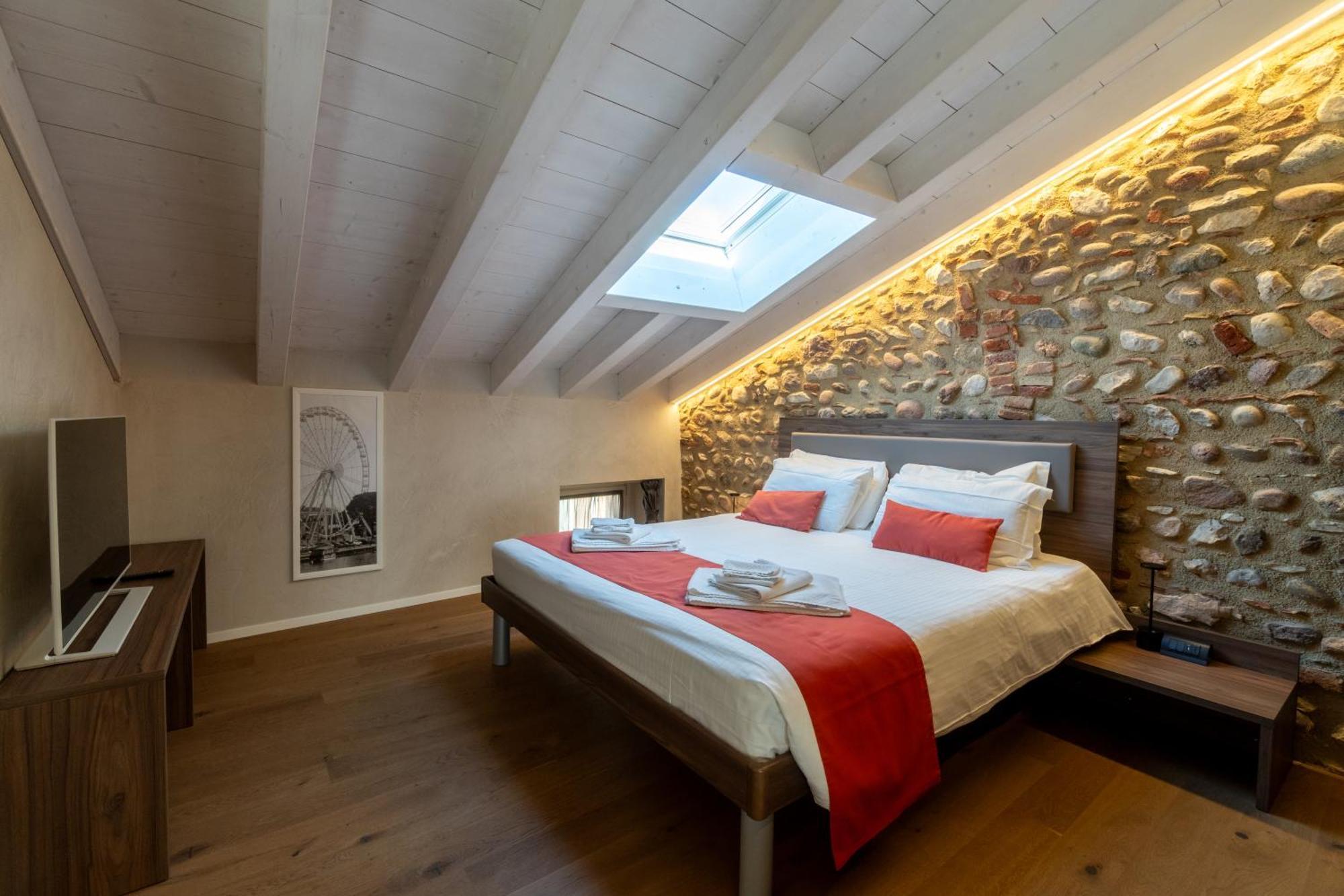 Loft Roby Lägenhet Peschiera del Garda Exteriör bild